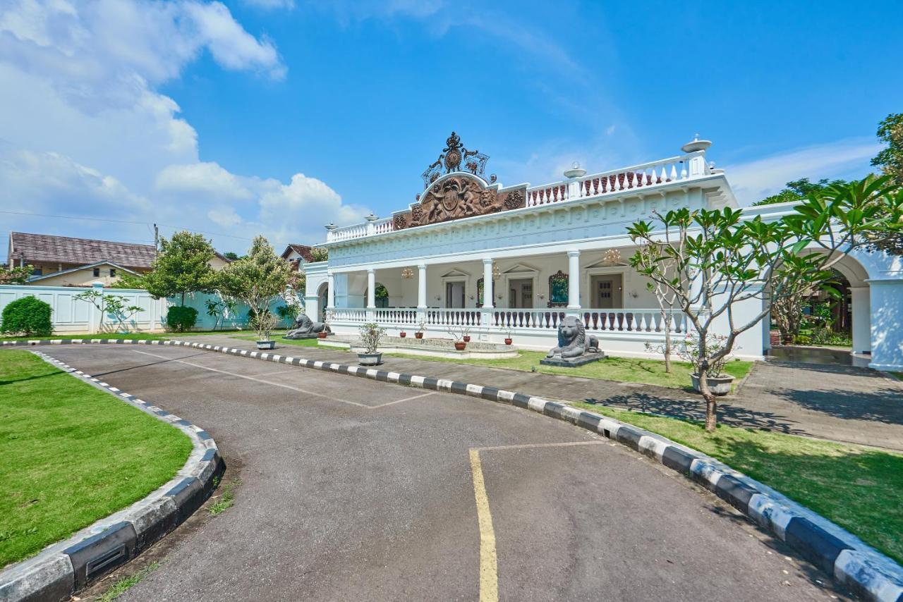 Tirtodipuran Hotel By Natts Hospitality Indonesia يوغياكارتا المظهر الخارجي الصورة